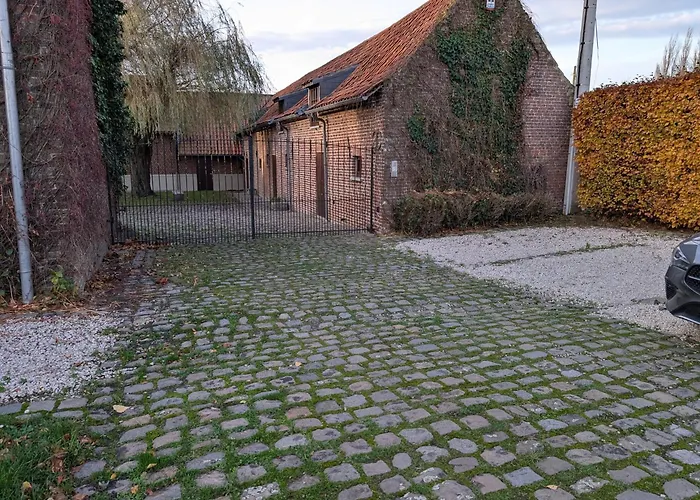 Studio A Louer Herinnes